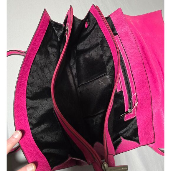 BCBGMAXAZRIA Large Magenta Pink Faux Leather Hand Bag - Picture 6 of 12
